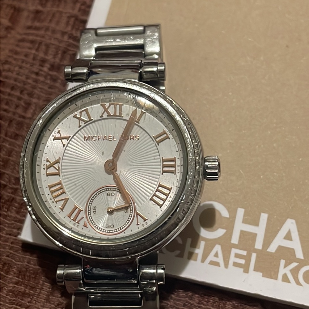 Silver Michael Kors Watch - Picture 3 of 10